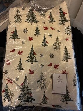 Set of 4 Nadila holiday placemats